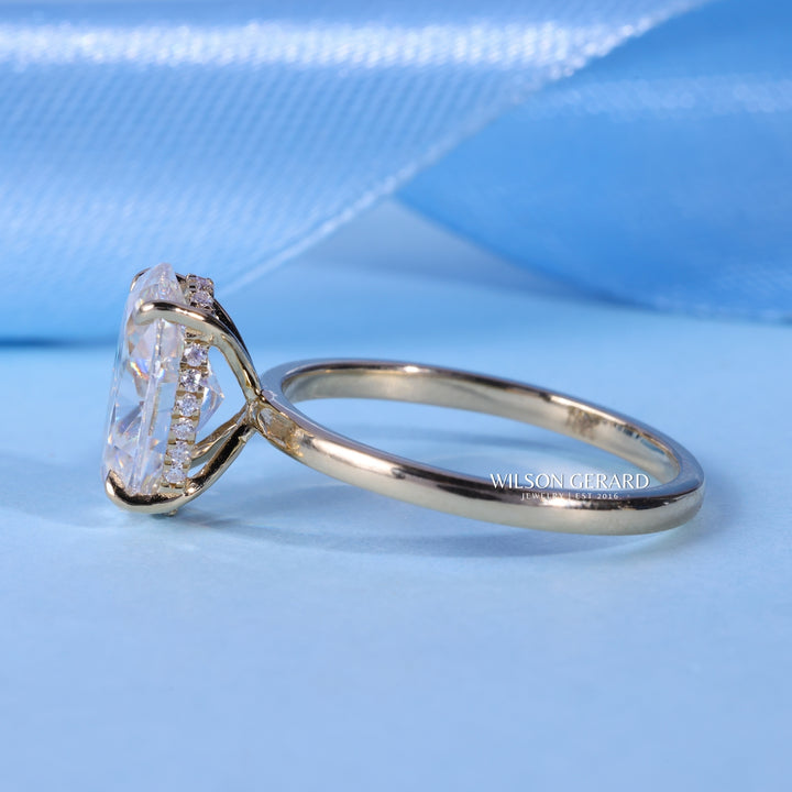 1.0CT Oval E/VS Lab Grown Diamond Hidden Halo Solitaire Engagement Ring