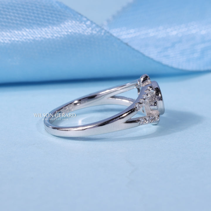 0.70CT Bezel Set Round Cut E/VS2 Lab Grown Diamond Split Shank Engagement Ring