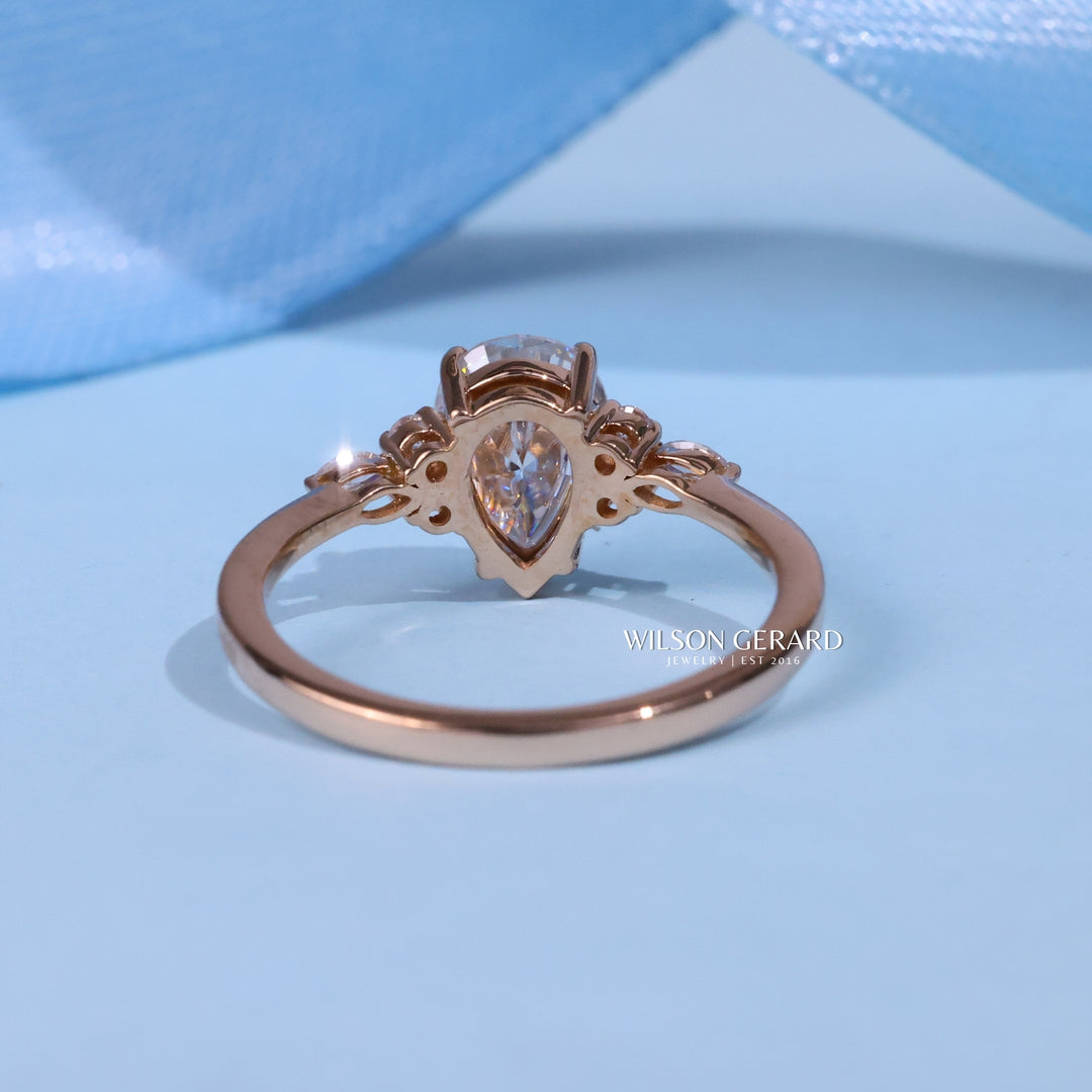 1.0CT Pear E/VS Lab Grown Diamond Cluster Engagement Ring