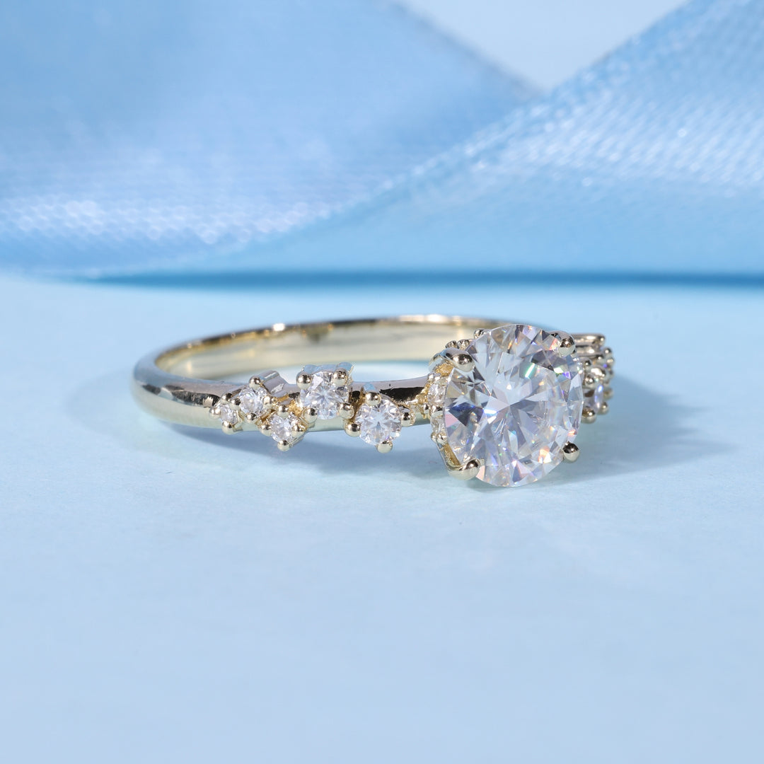 1.0CT Round E/VS1 Lab Grown Diamond Cluster Engagement Ring