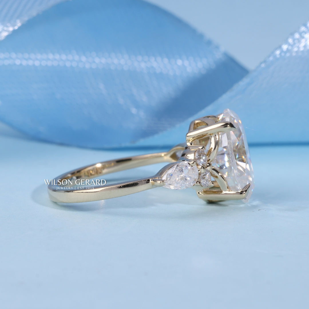 2.0CT Oval E/VS1 Lab Grown Diamond Cluster Engagement Ring