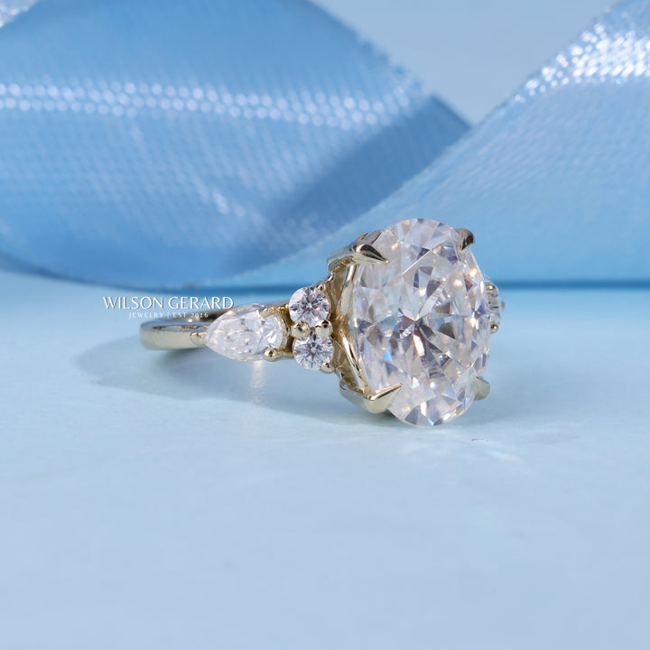 2.0CT Oval E/VS1 Lab Grown Diamond Cluster Engagement Ring