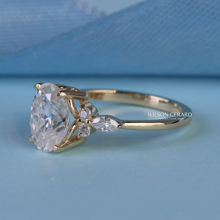 2.0CT Oval E/VS1 Lab Grown Diamond Cluster Engagement Ring