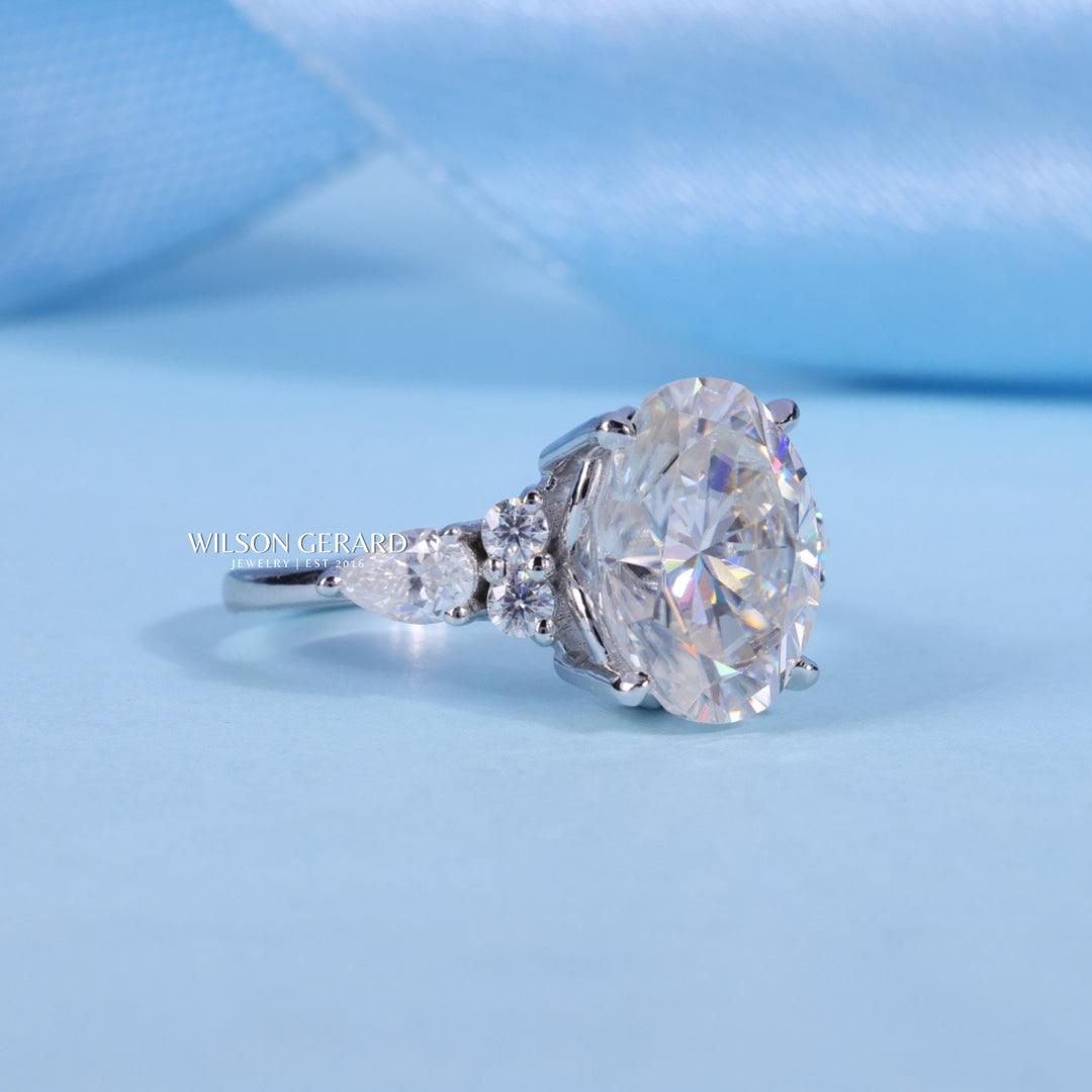 2.0CT Oval E/VS1 Lab Grown Diamond Cluster Timeless Engagement Ring