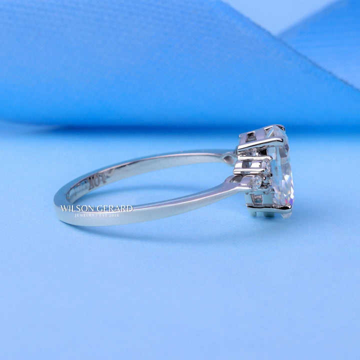 1.0CT Pear E/VS CVD Diamond Cluster Engagement Ring