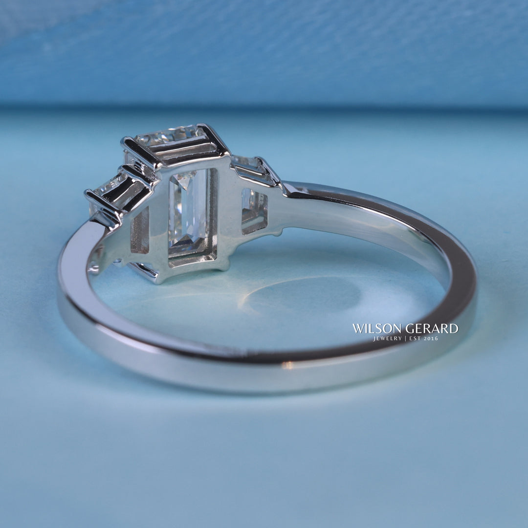 1.0CT Emerald E/VS1 Lab Grown Diamond Three Stone Engagement Rings