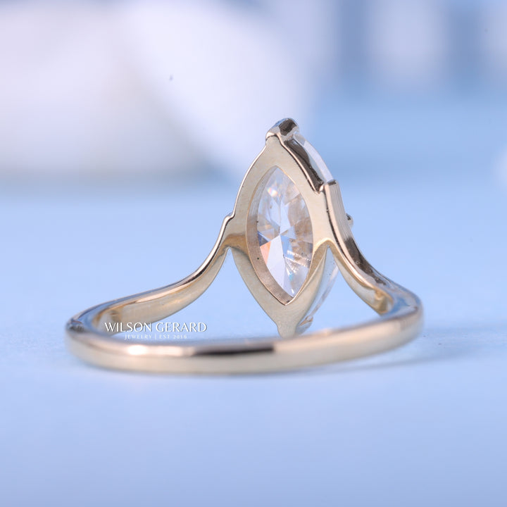 1.50CT Marquise E/VS1 Lab Grown Diamond Unique Curved Engagement Rings