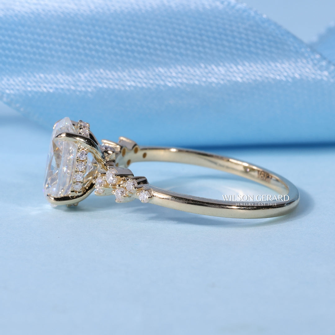 2.0CT Oval E/VS1 Lab Grown Diamond  Hidden Halo Cluster Engagement Ring