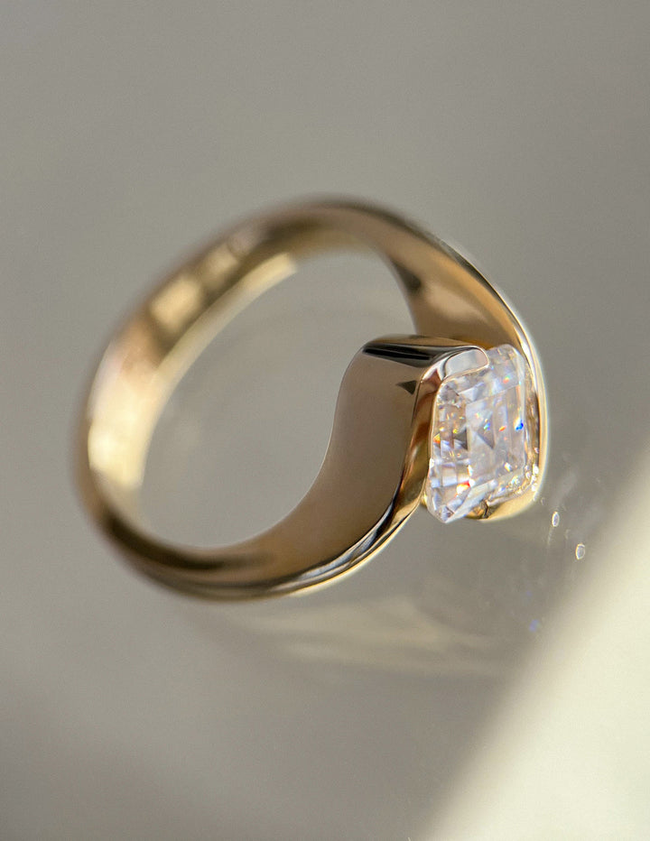 1.0CT-2.0CT Asscher Cut Lab Grown Diamond Rapture Engagement Ring