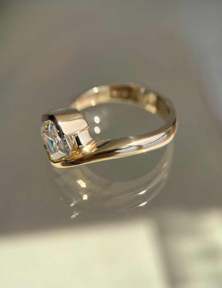 1.0CT-2.0CT Asscher Cut Lab Grown Diamond Rapture Engagement Ring