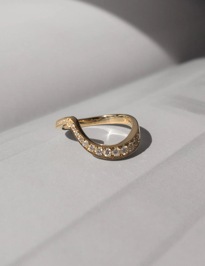 0.50CT-1.50CT Round E/VS CVD Diamond By Pass Engagement Dream Ring With Matching Band