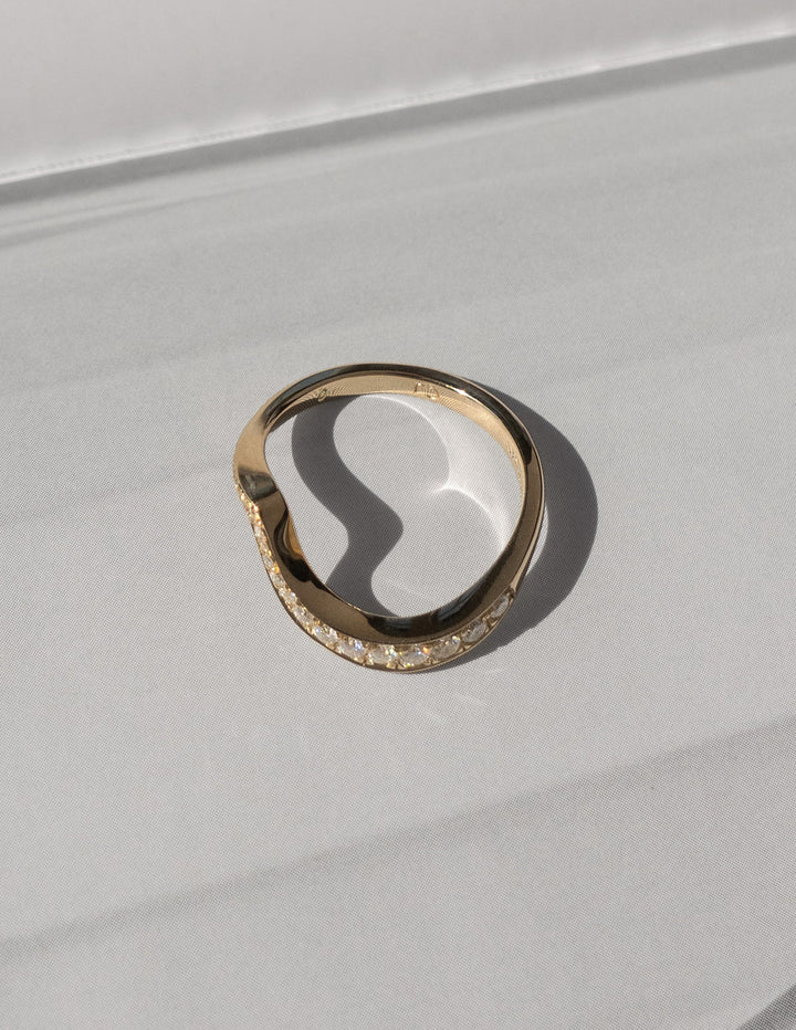 0.50CT-1.50CT Round E/VS CVD Diamond By Pass Engagement Dream Ring With Matching Band