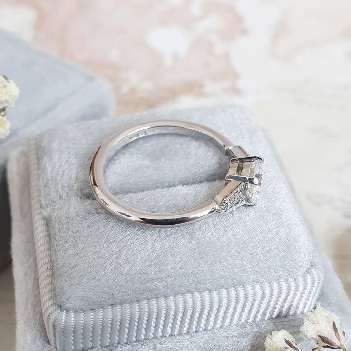 0-50-ct-round-milgrain-style-f-vs1-lab-grown-diamond-engagement-ring