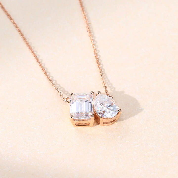 Emerald & Pear Cut Toi Et Moi Lab Grown Diamond Necklace Designs Unique