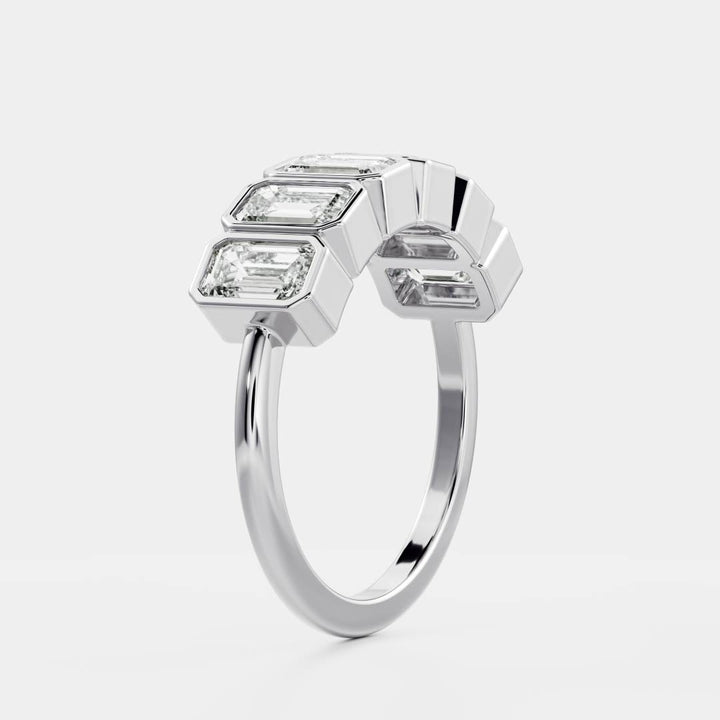 Emerald E/VS1 CVD Diamond Bezel Wedding Band