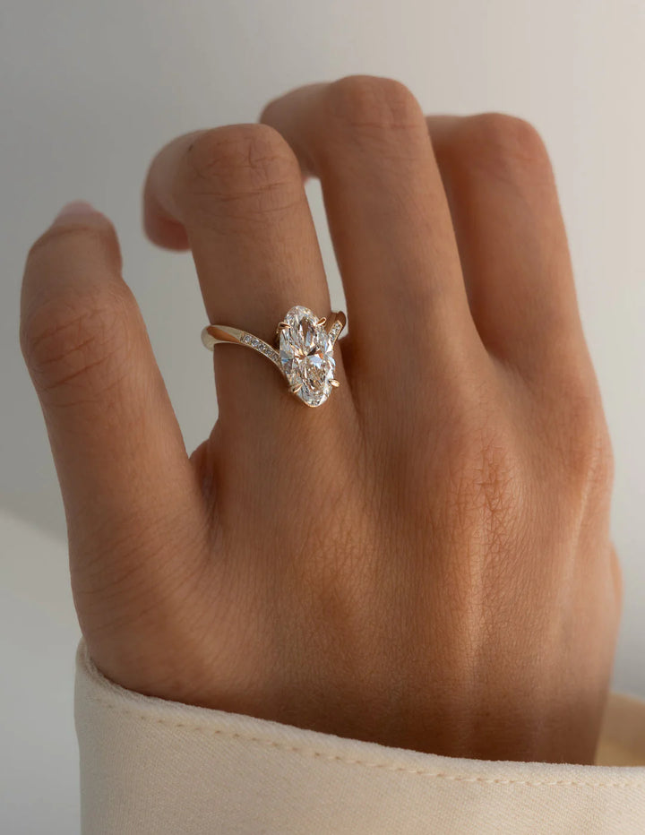 2.0CT-3.0CT Oval E/VS CVD Diamond Unique Engagement Couple Ring Design With Matching Band