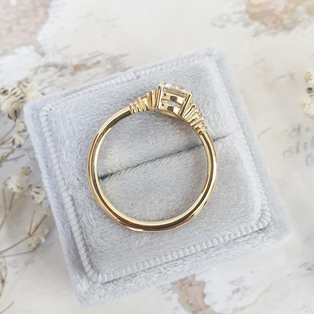 1-0-ct-round-five-stone-d-vs1-lab-grown-diamond-engagement-ring