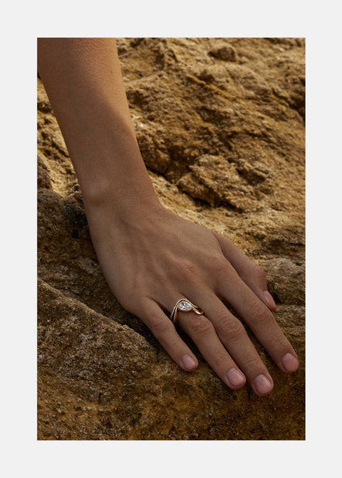 Round Channel Pave Unique Curved Lab Grown Diamond Wedding Band