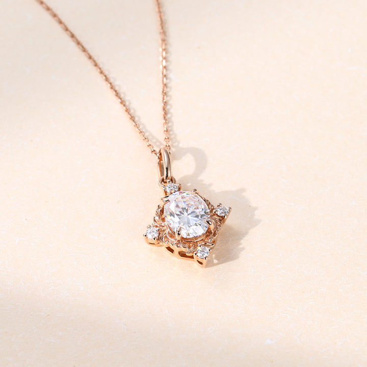 Oval Cut Lab Grown Diamond Necklace Designs