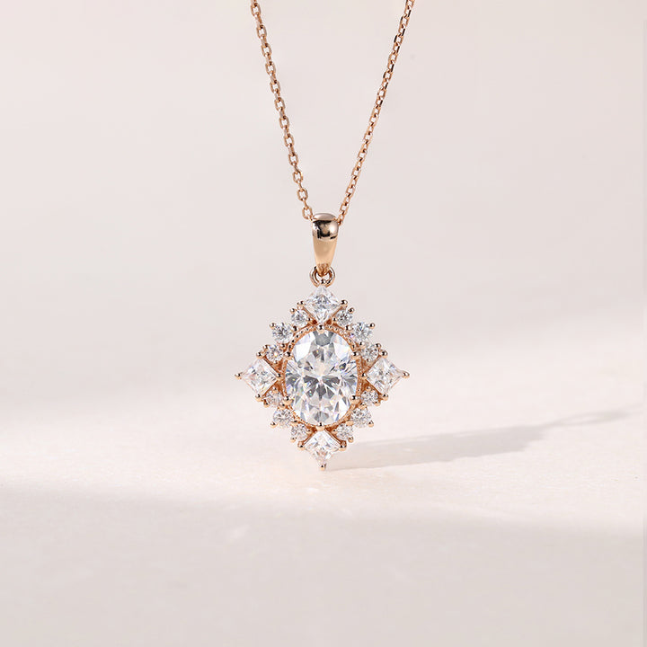 Oval Cut Cluster Halo Lab Grown Diamond Necklace Designs