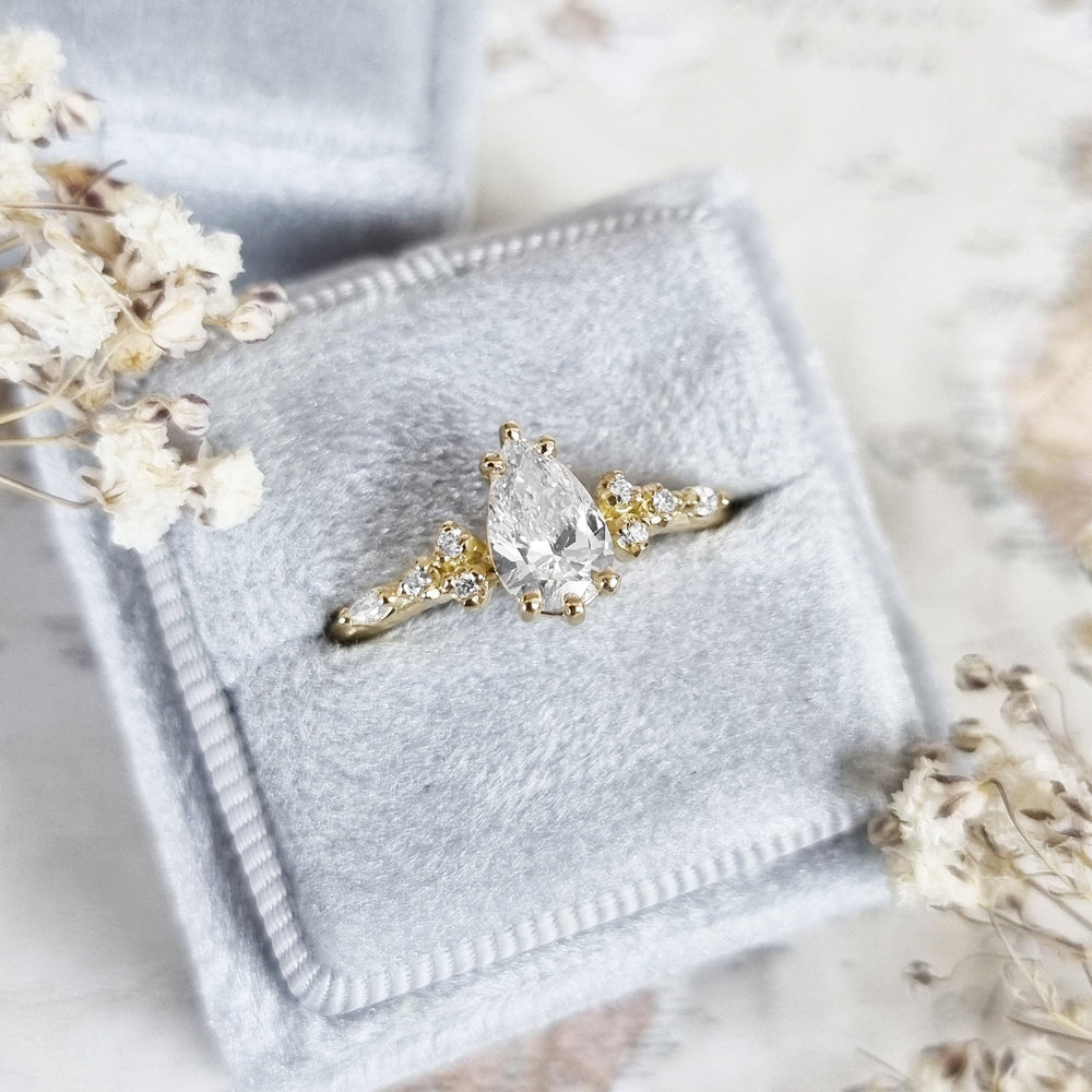 pear-cut-pave-setting-e-vs1-lab-grown-diamond-engagement-ring