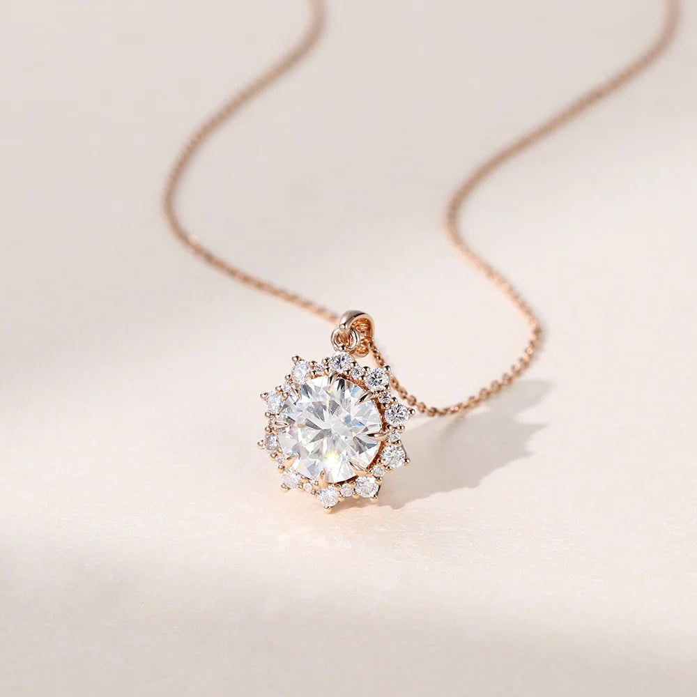 Round Cut Halo Lab Grown Diamond Necklace Ideas