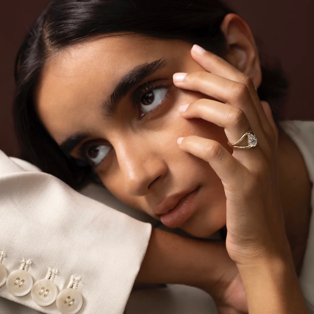 timeless engagement rings, unique engagement rings, vintage style engagement rings, ringdesignsunique, gold rings fashion, classy engagement ring, dream wedding ring, dream engagement rings, gold ring designs, classic engagement ring, gold finger rings, proposal ring`