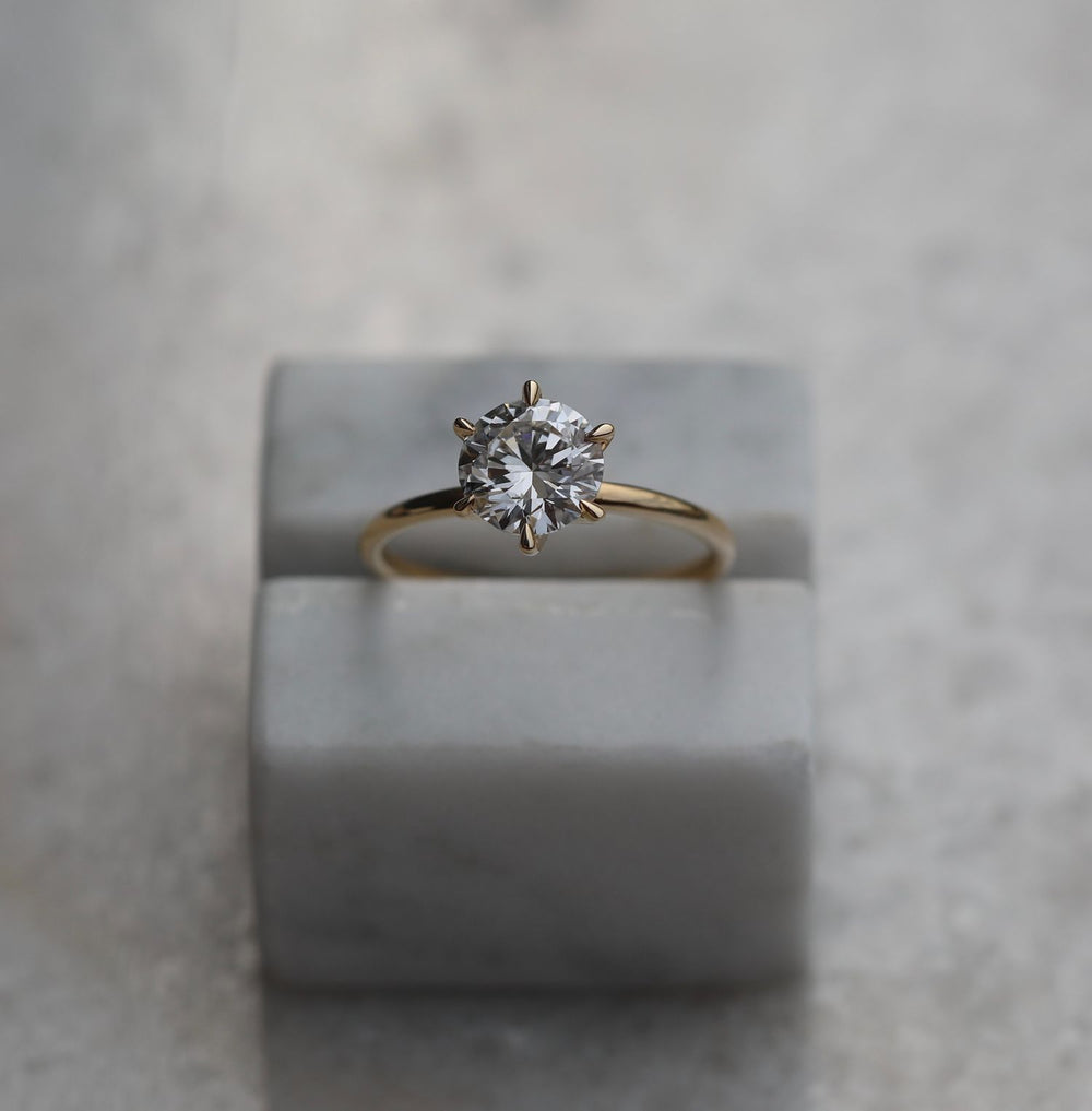 1-50-ct-round-solitaire-cvd-e-vs2-diamond-engagement-ring