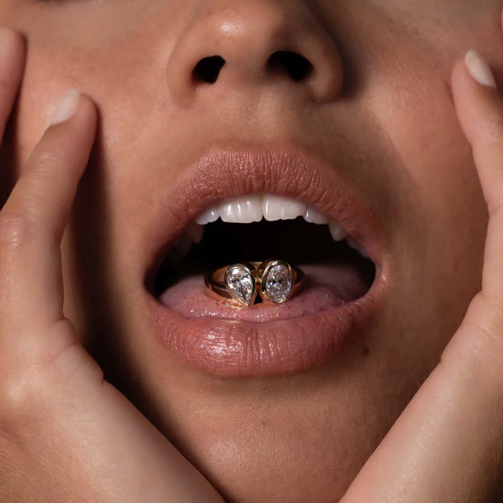 timeless engagement rings, unique engagement rings, vintage style engagement rings, ringdesignsunique, gold rings fashion, classy engagement ring, dream wedding ring, dream engagement rings, gold ring designs, classic engagement ring, gold finger rings, proposal ring`