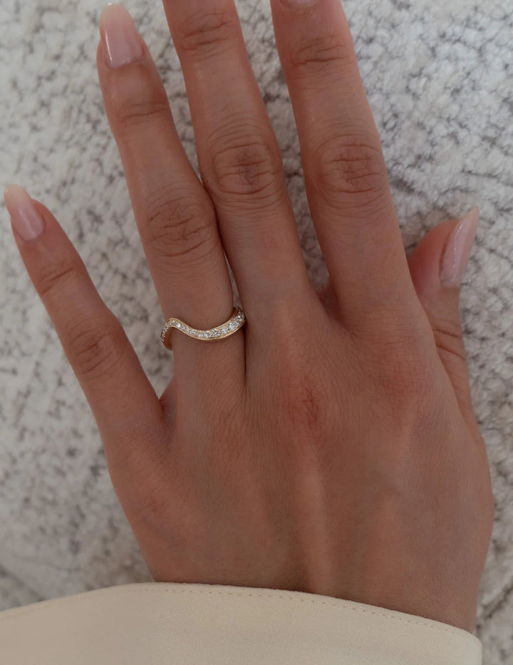 0.50CT-1.50CT Round E/VS CVD Diamond By Pass Engagement Dream Ring With Matching Band