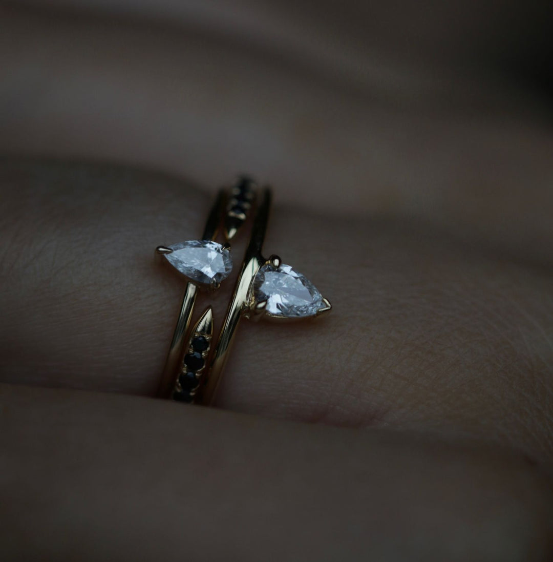 0-20-ct-pear-solitaire-cvd-f-vvs1-diamond-engagement-ring