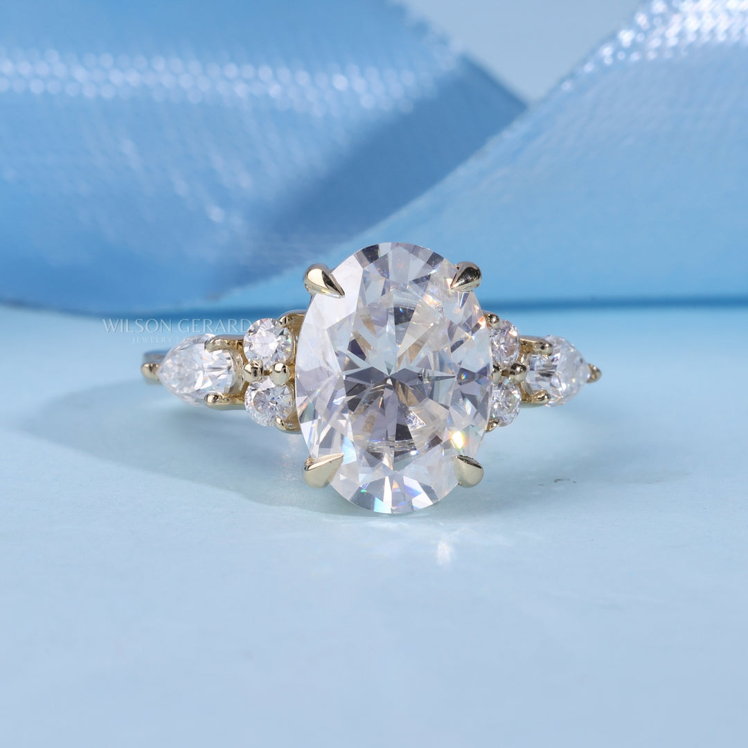 2.0CT Oval E/VS1 Lab Grown Diamond Cluster Engagement Ring