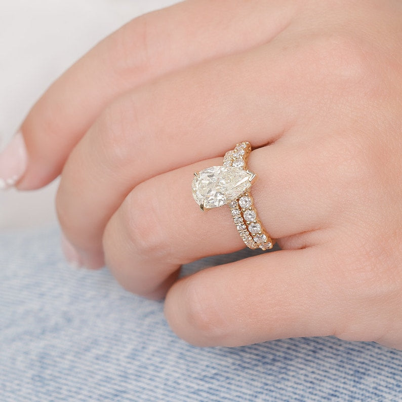 pear-hidden-halo-pave-g-vs1-diamond-engagement-ring