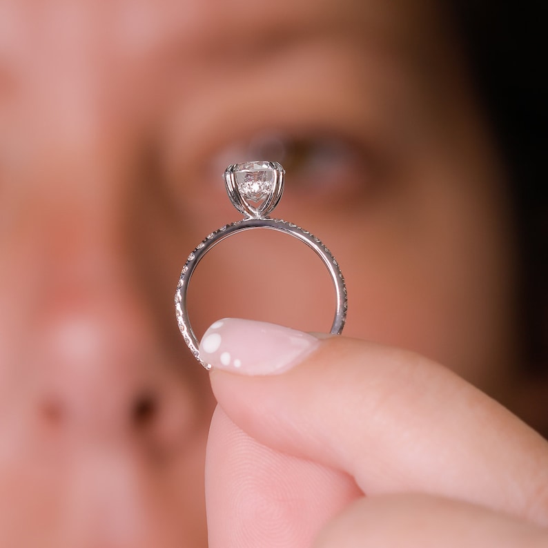 round-hidden-halo-pave-f-vs1-diamond-engagement-ring