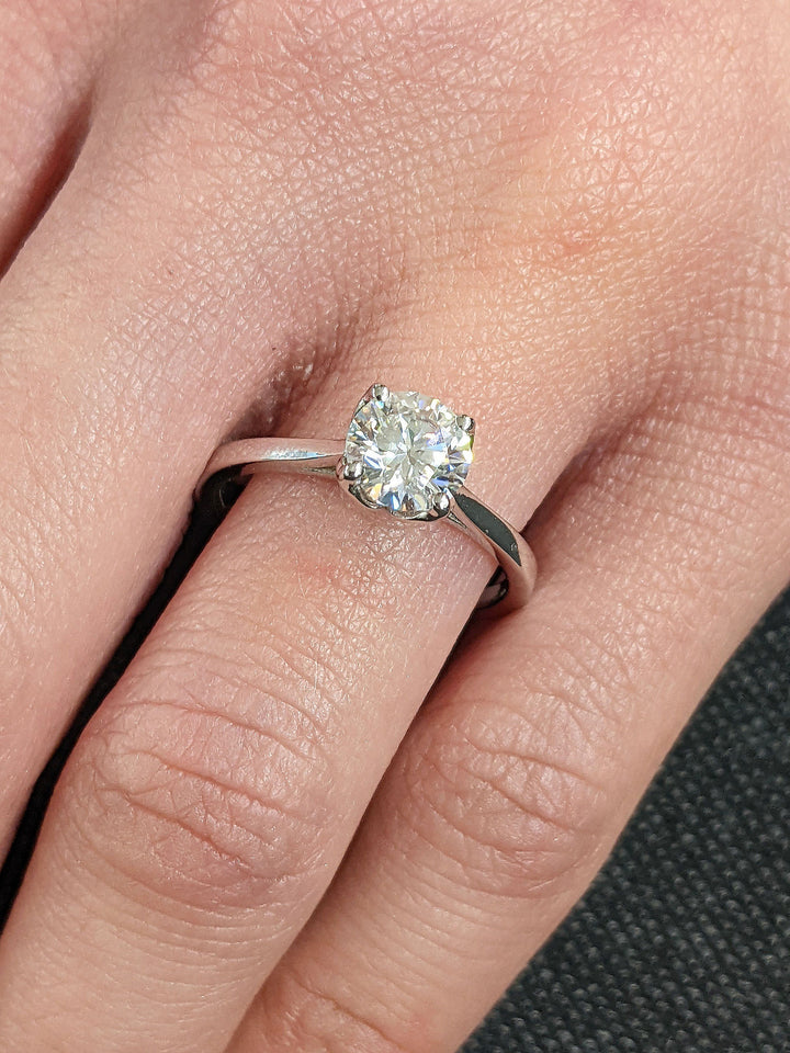 1.0CT Round Cut Solitaire Diamond Lab Grown Engagement Ring For Women