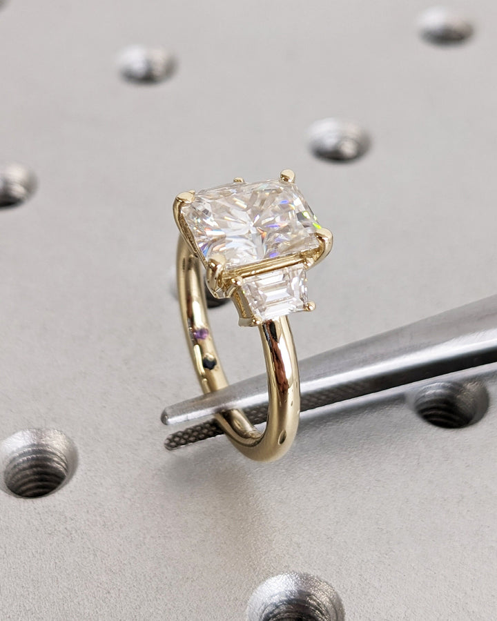 2.50CT Radiant Cut 3 Stone Lab Grown Diamond Engagement Ring For Women