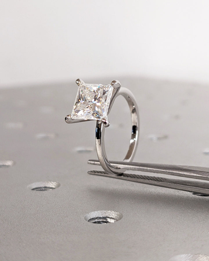 2.0CT Princess Diamond Engagement Ring Simple Lab Made Diamond Solitaire Ring Women