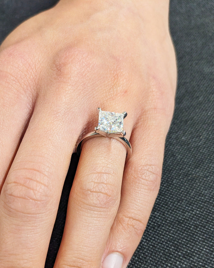 2.0CT Princess Diamond Engagement Ring Simple Lab Made Diamond Solitaire Ring Women