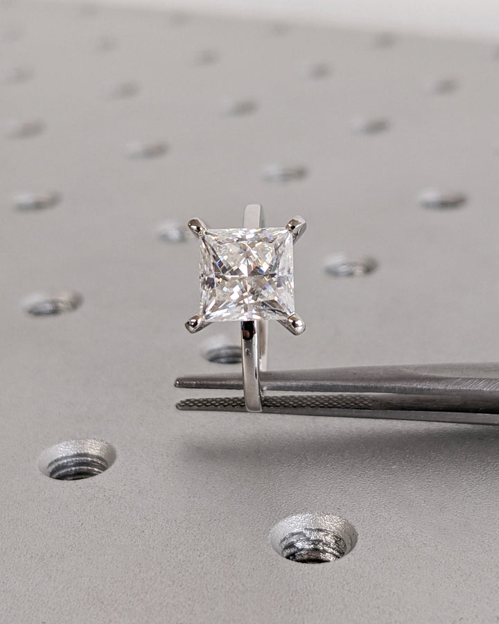 2.0CT Princess Diamond Engagement Ring Simple Lab Made Diamond Solitaire Ring Women