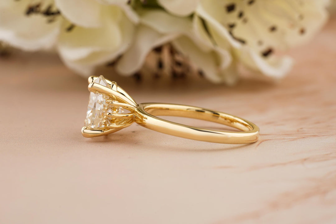 2.0CT Oval Cut Cluster Lab Grown Diamond Engagement Ring For Women