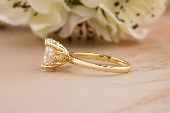 2.0CT Oval Cut Cluster Lab Grown Diamond Engagement Ring For Women