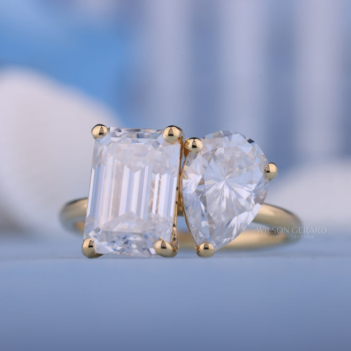 1.0CT Emerald & Pear E/VS1 Lab Grown Diamond Toi Et Moi Engagement Ring