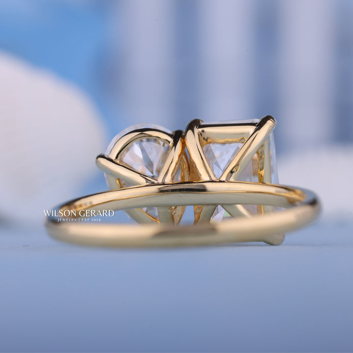 1.0CT Emerald & Pear E/VS1 Lab Grown Diamond Toi Et Moi Engagement Ring