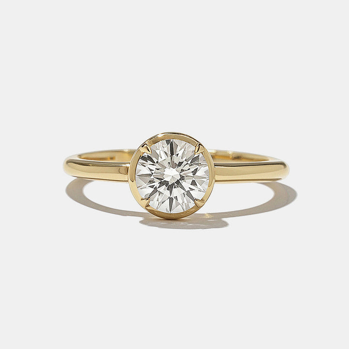 round lab grown diamond bezel engagement ring 0.75 carat E VS