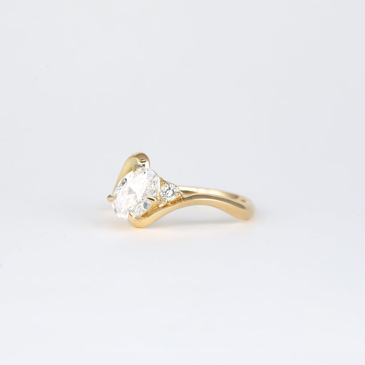 Oval contemporary engagement ring, Oval minimalist engagement ring, Oval intricate engagement ring, Oval delicate engagement ring, Oval timeless engagement ring, Oval elegant engagement ring, Oval glamorous engagement ring,