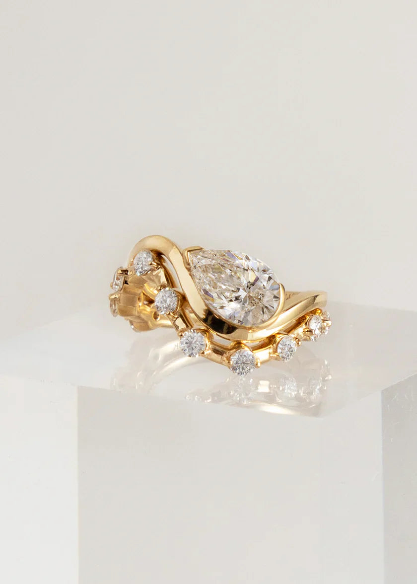Pear CVD Diamond Curved Band Engagement Ring With Wedding Band
