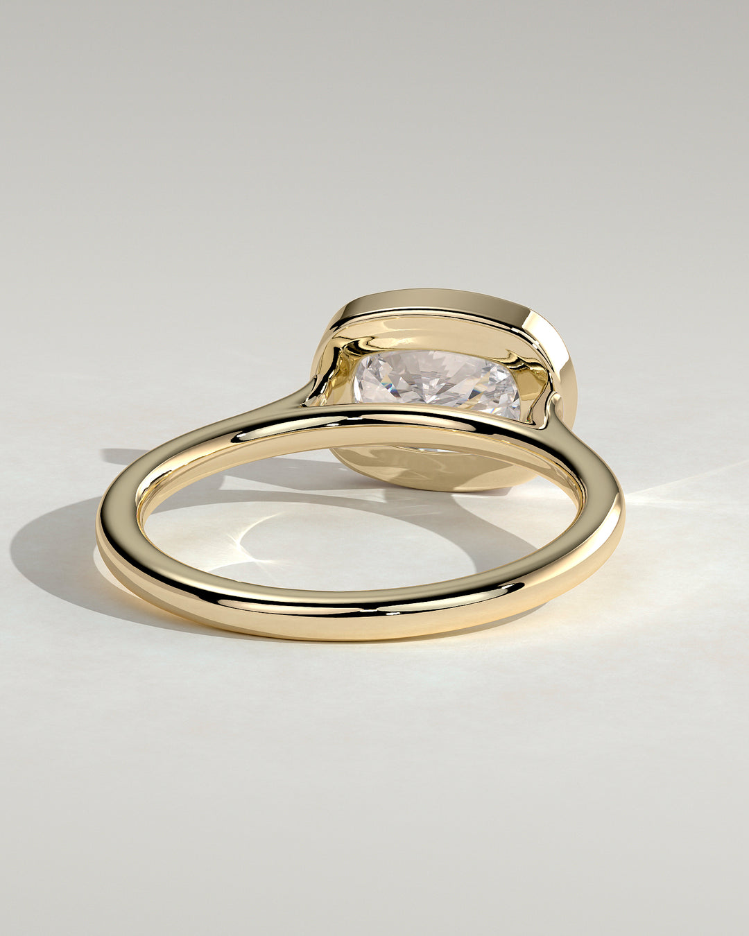 1.5ct gold bezel ring