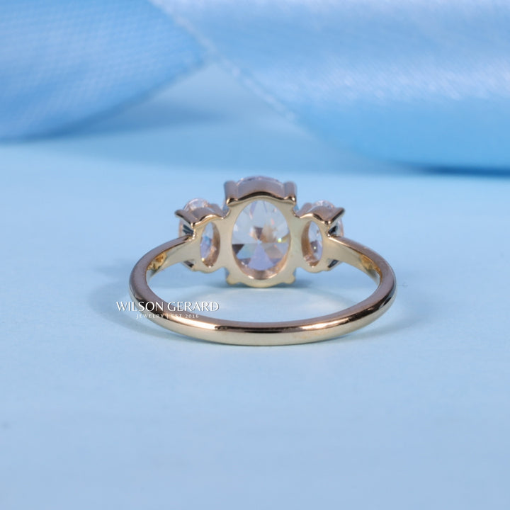 1.0CT Oval E/VS1 Lab Grown Diamond Three Stone Engagement Rings