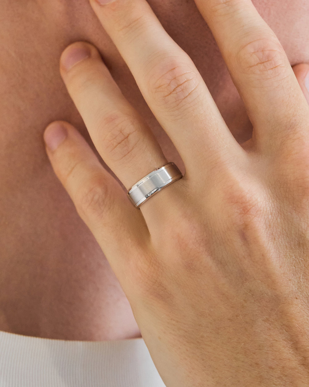 Men's Brushed Center Step-Edge Wedding Band