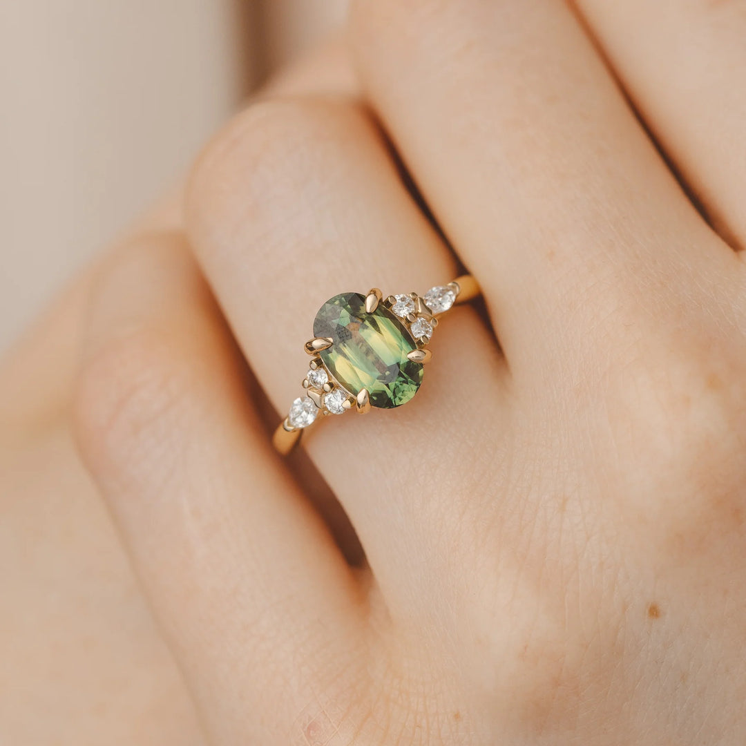 Oval Bridal Ring Set 